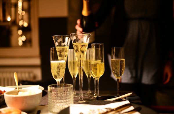 飲食店-外国人-接客