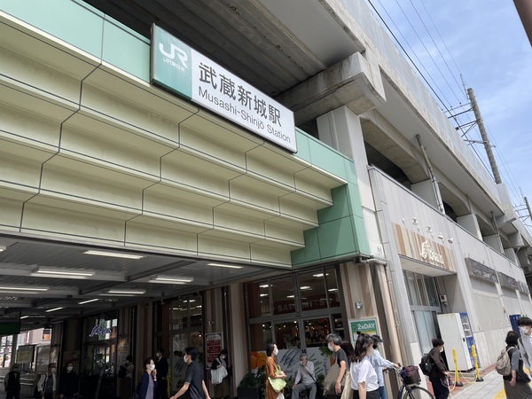 「武蔵新城」駅南口から徒歩4分、1階店舗物件で飲食店開業できる